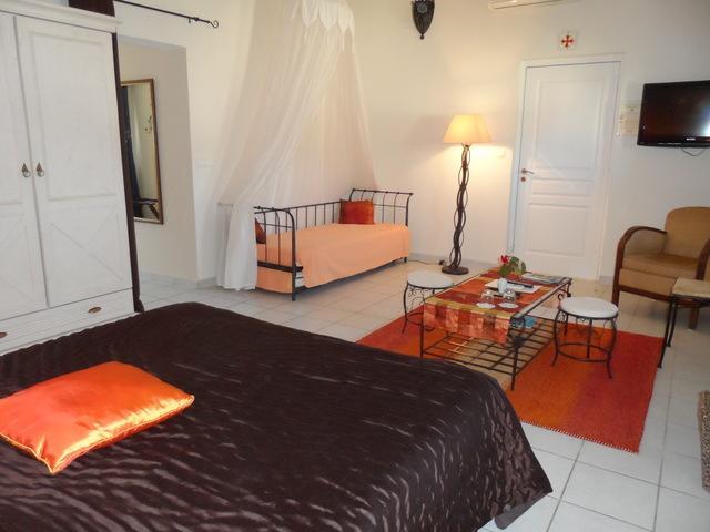 Chambres D'Hotes La Colombiere Colombiers  Eksteriør billede
